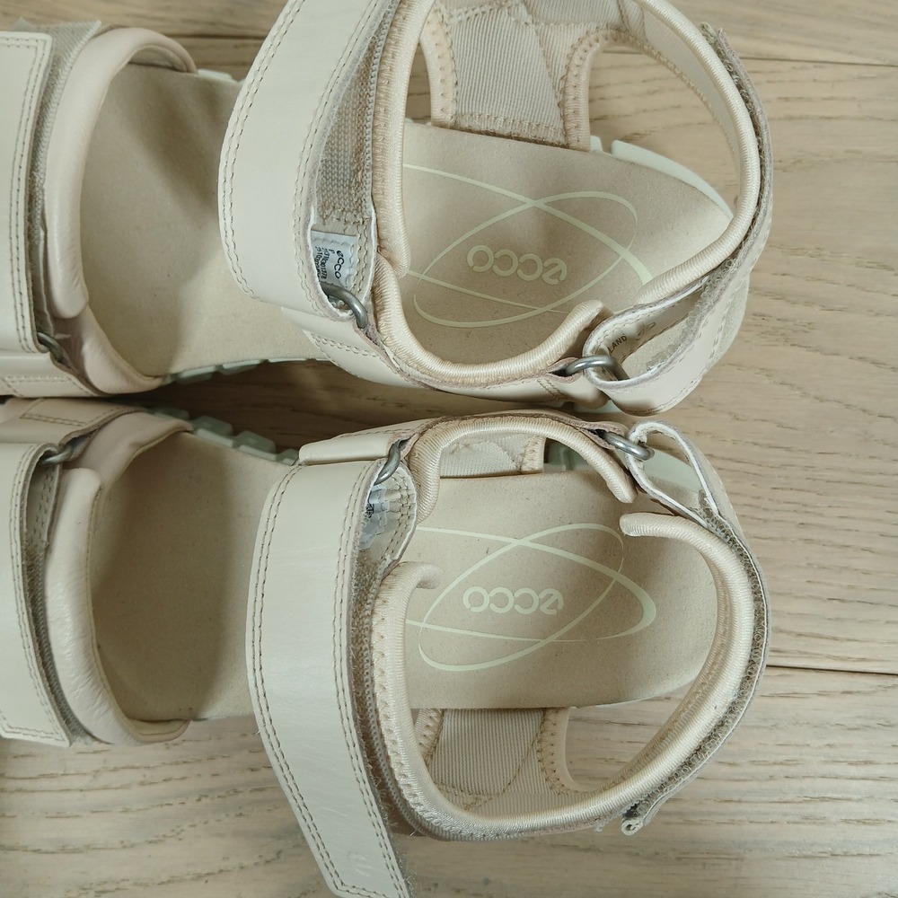Ecco Sandals Women 8-8.5 Beige Leather Strappy Platform Chunky Comfort - Picture 9 of 11